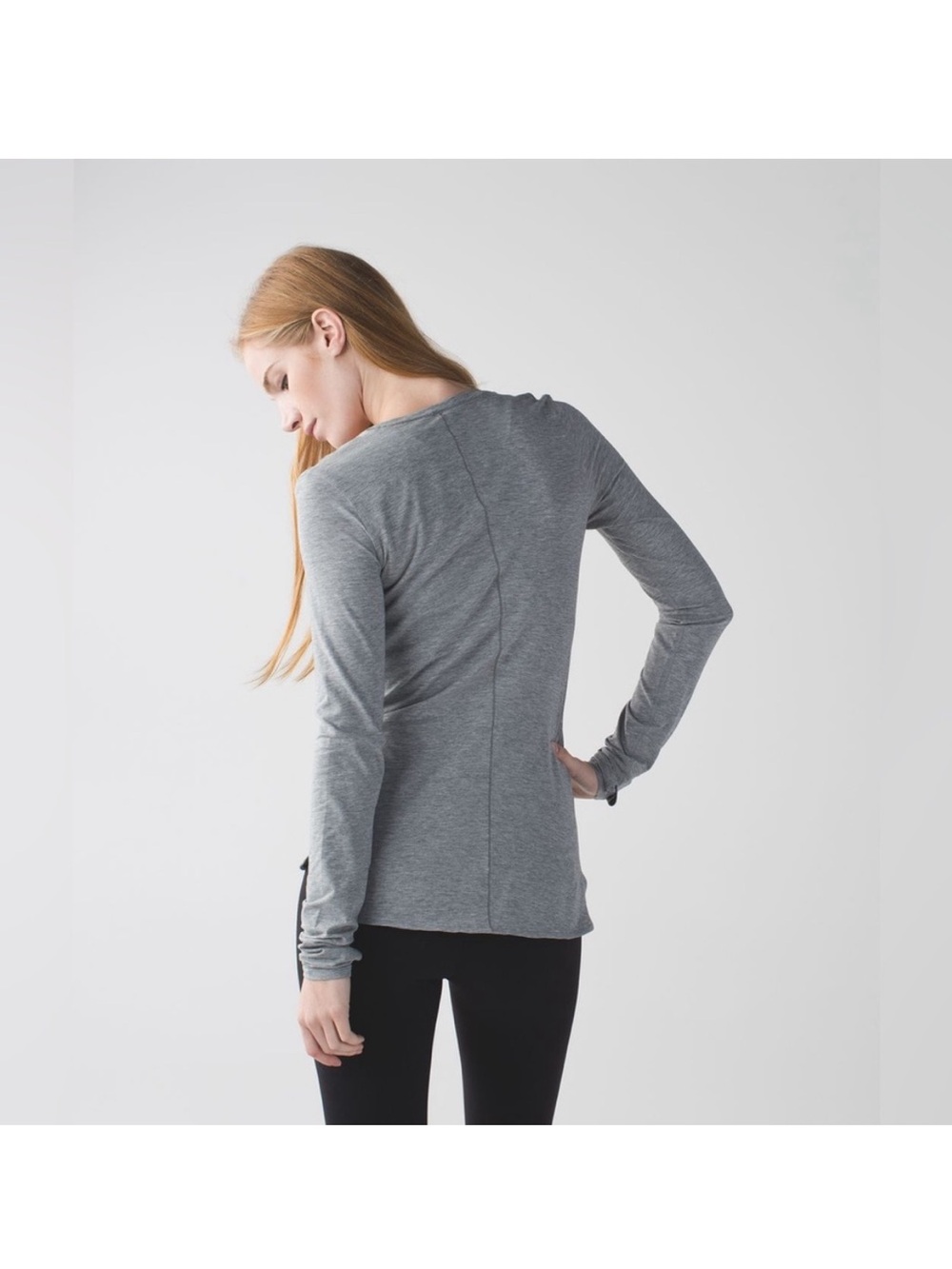 Lululemon Circadian Long Sleeve V Neck Tee
Heathered Medium Grey - Picture 7 of 7